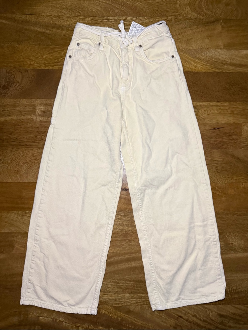 Zara Wide Leg High-Rise Girl’s Jeans in Cream